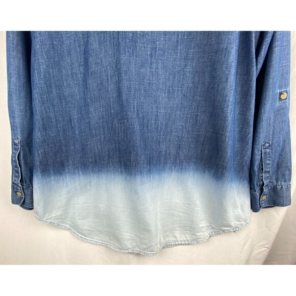 J.Jill Tunic Top Womens M Ombre Blue Chambray Dip Dyed Button‎ Front Denim - Picture 8 of 11